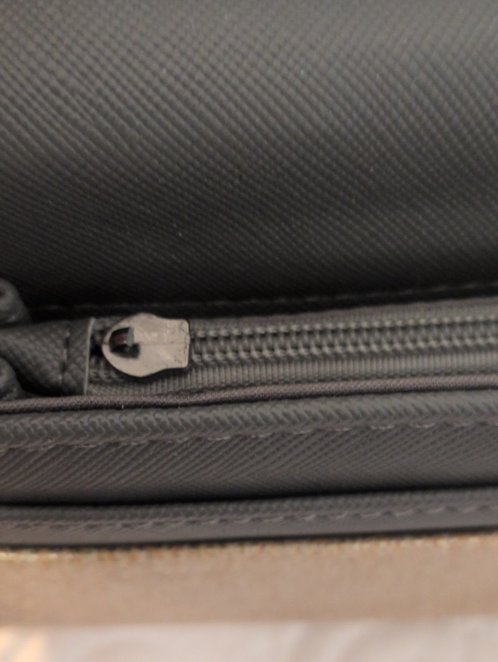 Damsel In Defense Wallet - Picture 7 of 13